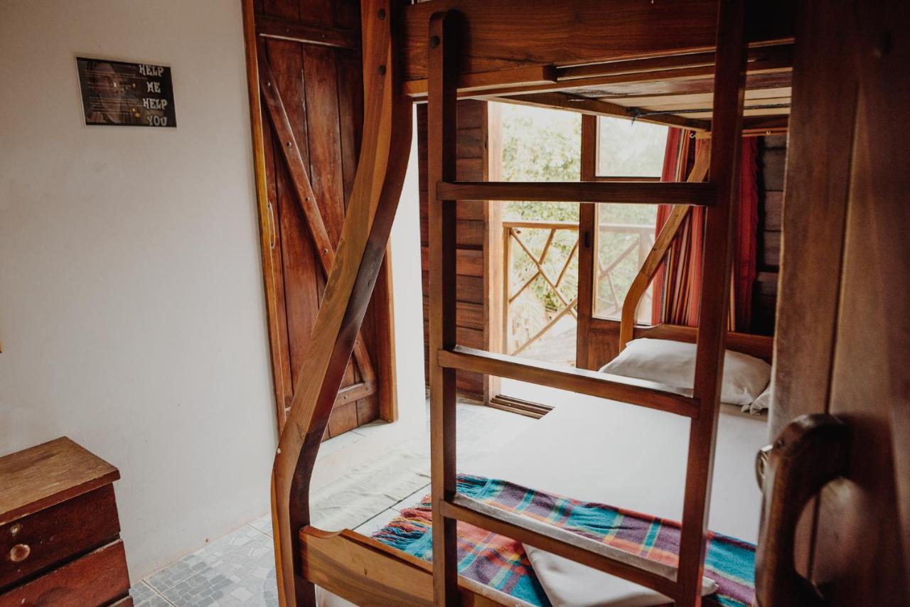 Esperanto Bed & Breakfast Surf Hostel Montañita Eksteriør billede