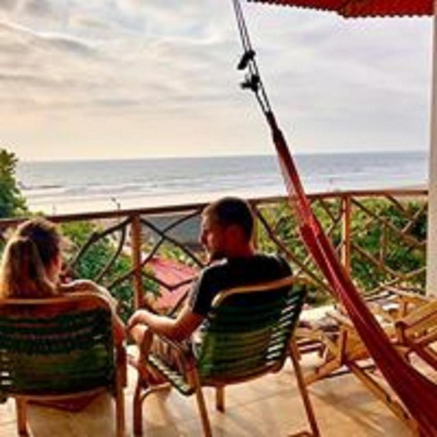 Esperanto Bed & Breakfast Surf Hostel Montañita Eksteriør billede