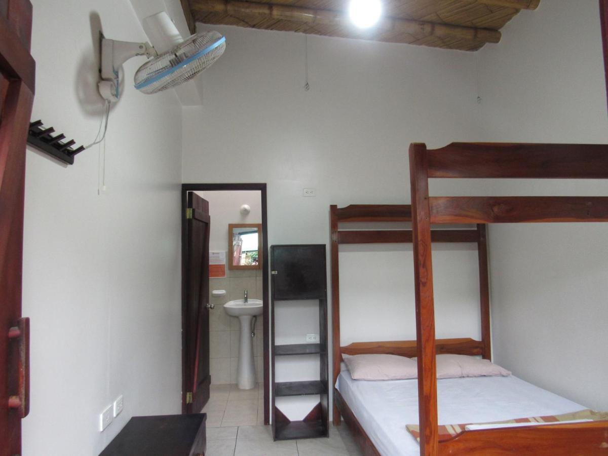 Esperanto Bed & Breakfast Surf Hostel Montañita Eksteriør billede